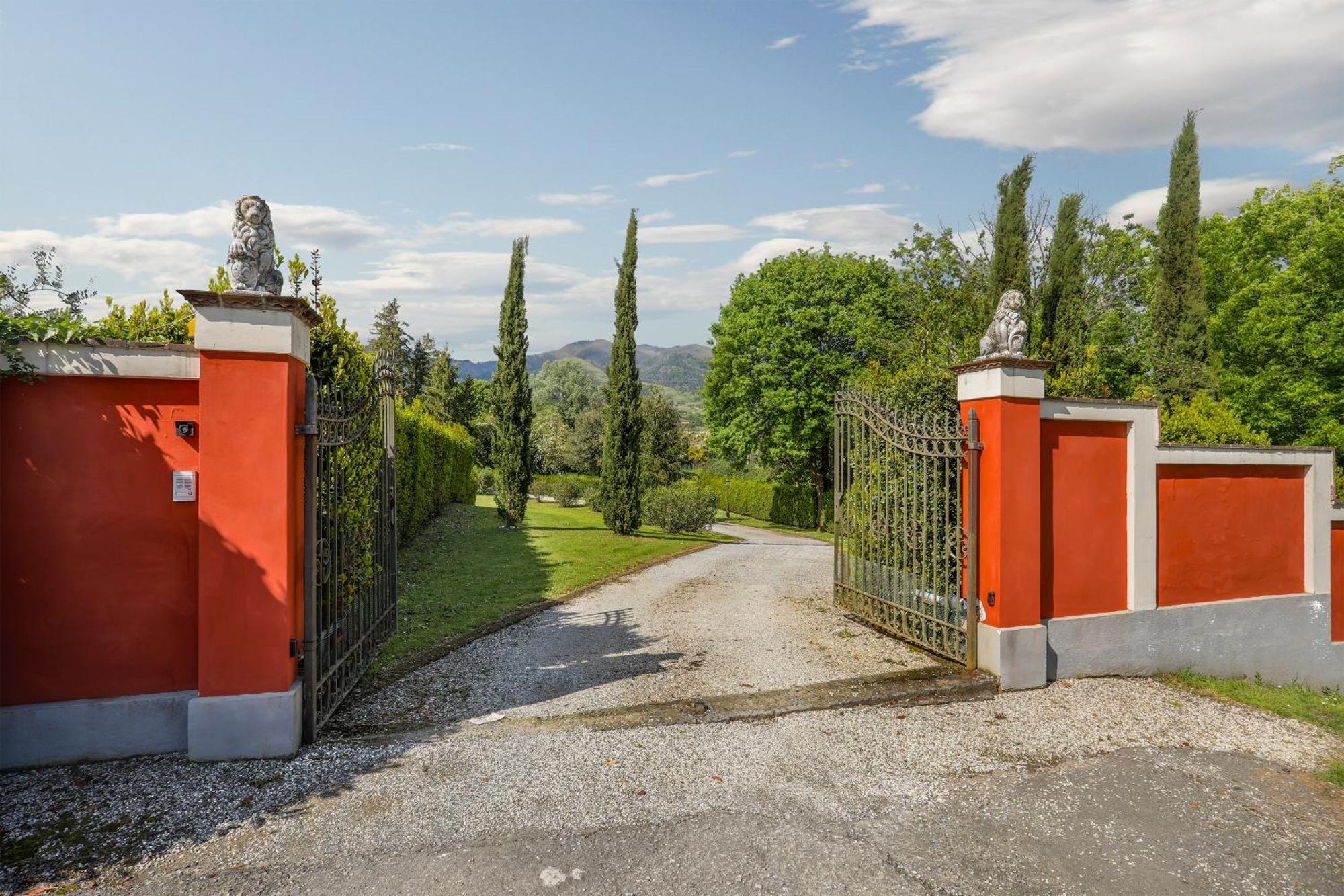 Home Hill Capannori Exterior photo